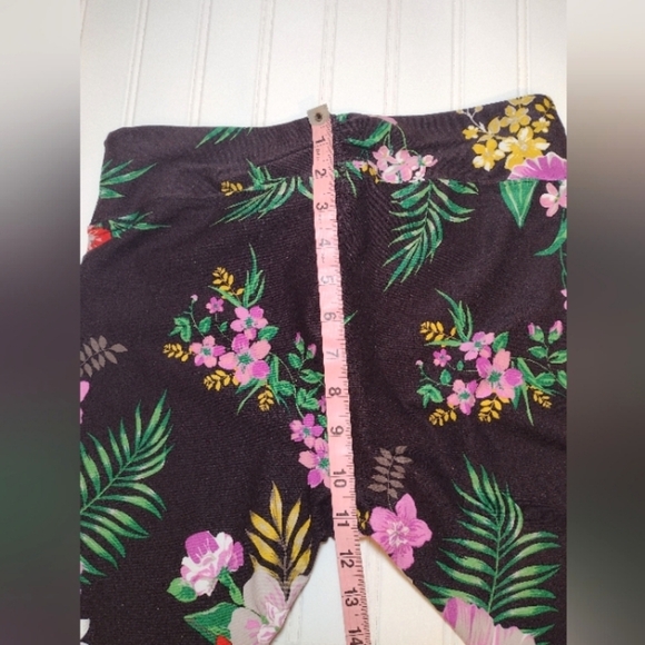Calvin Klein women's floral print leggings size (M) - Picture 14 of 14